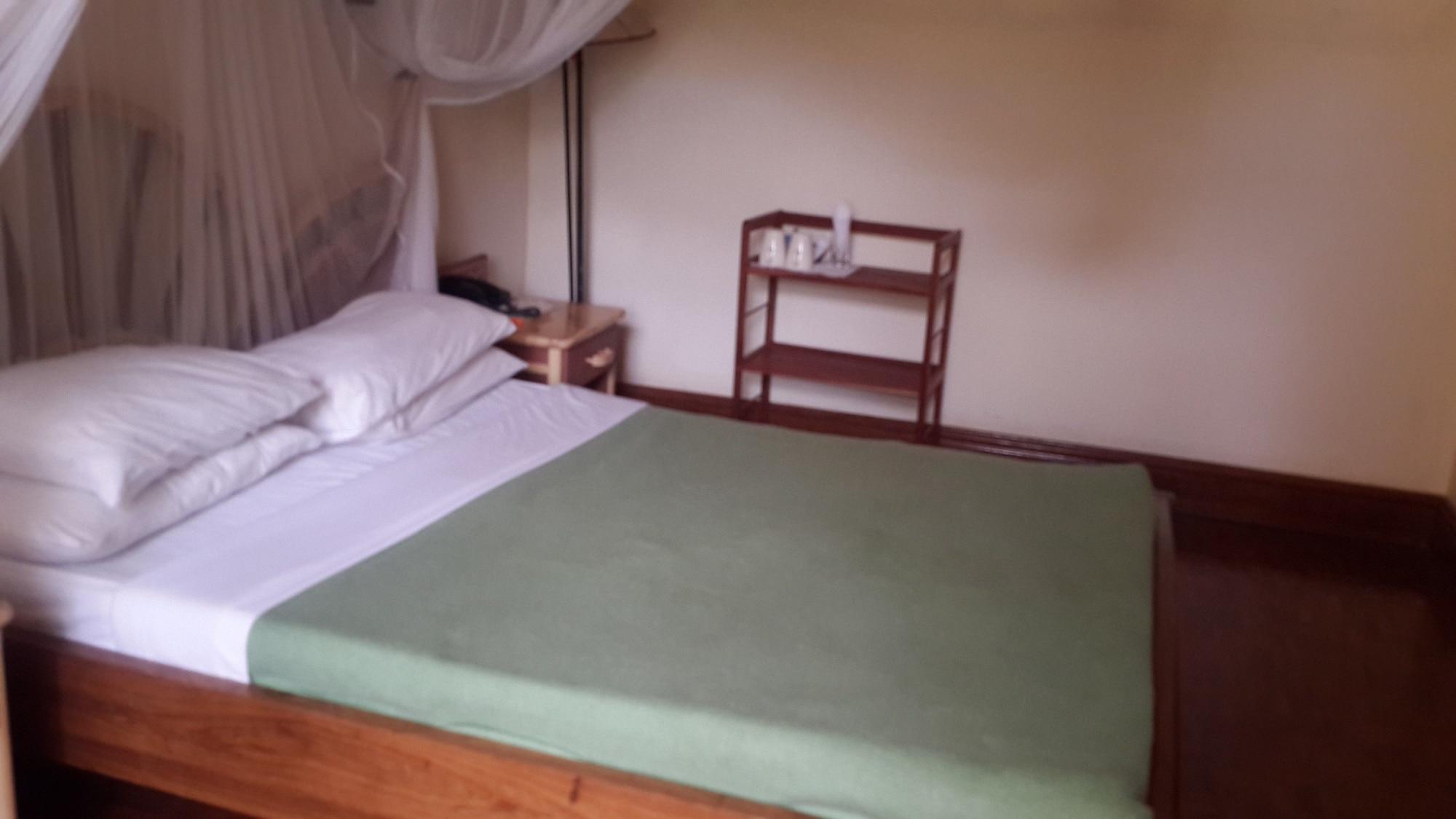 Impala Hotel Arusha Exteriör bild